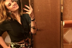 1_46101350-0802-4F3B-8BCA-991998C88D59